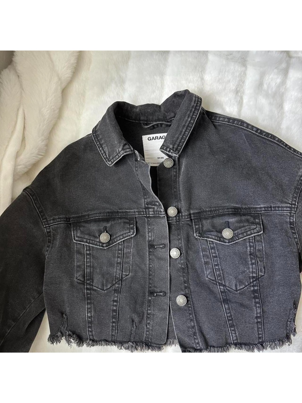 black garage cropped denim jacket - Picture 3 of 4